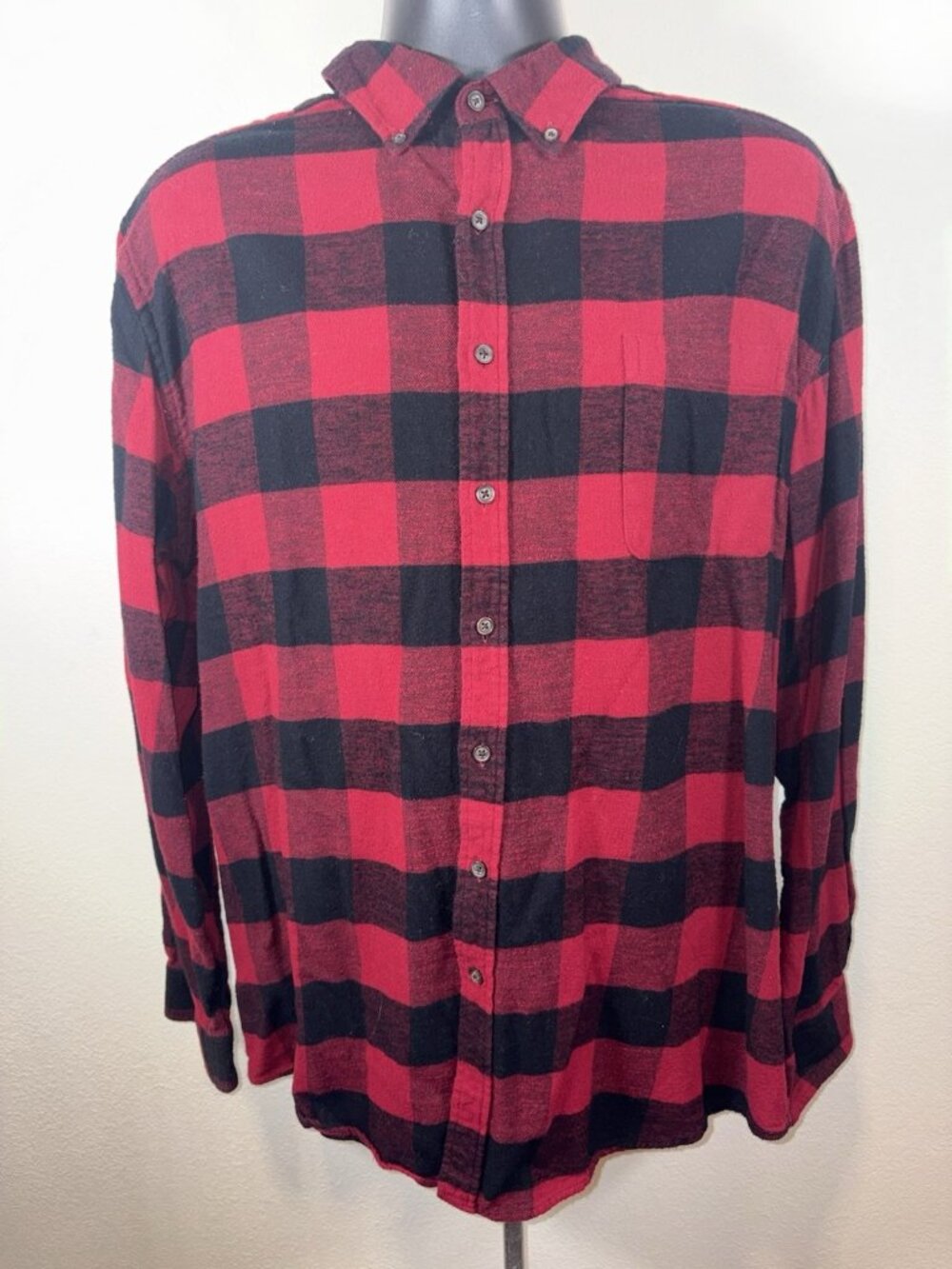 Croft & Barrow Flannel Shirt Men XL Button Down  Red Black Plaid Cotton